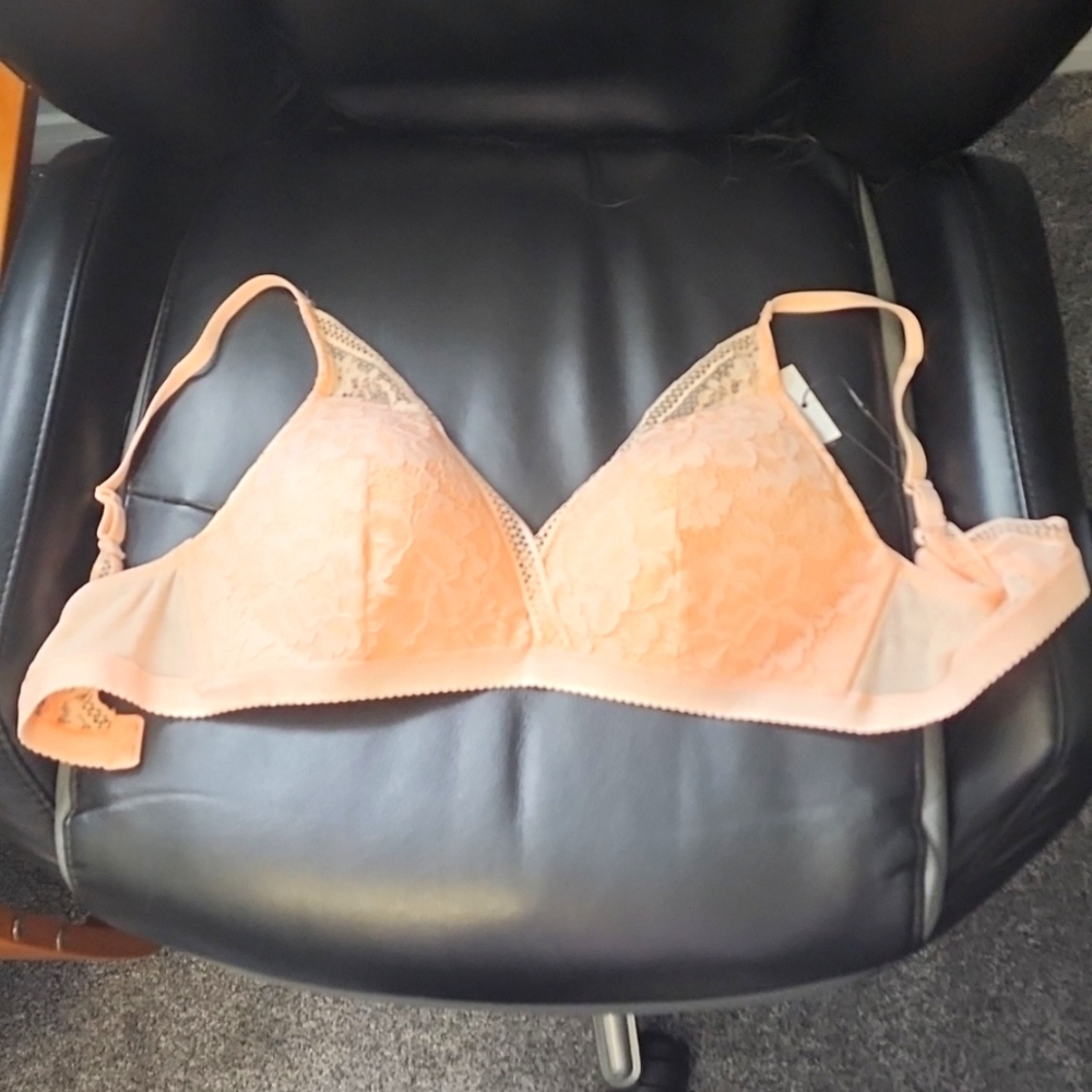 Knix Deep-V Bralette
